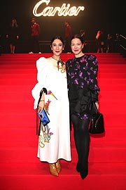 Sibel Kekilli und Hannah Herzsprung beim "Clash de Cartier - The Opera" Event in den Eisbachstudios am 24.10.2019  (©Photo: Gisela Schober/Getty Images für Cartier/ Image.net)